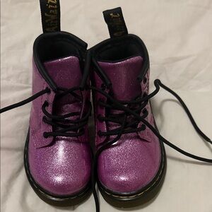 Dr. Martens Kids Boots in Shimmering Pink